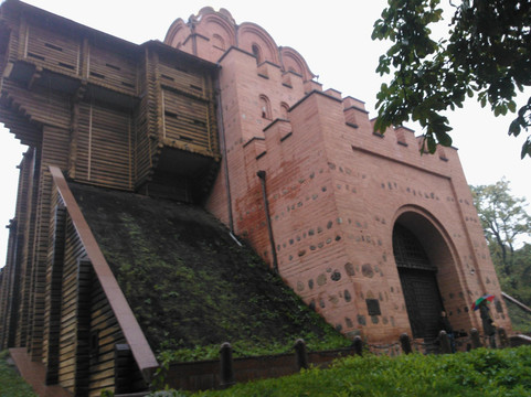 Golden Gate-基辅必去景点