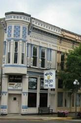 North Vernon餐馆和美食-Miller's Tavern