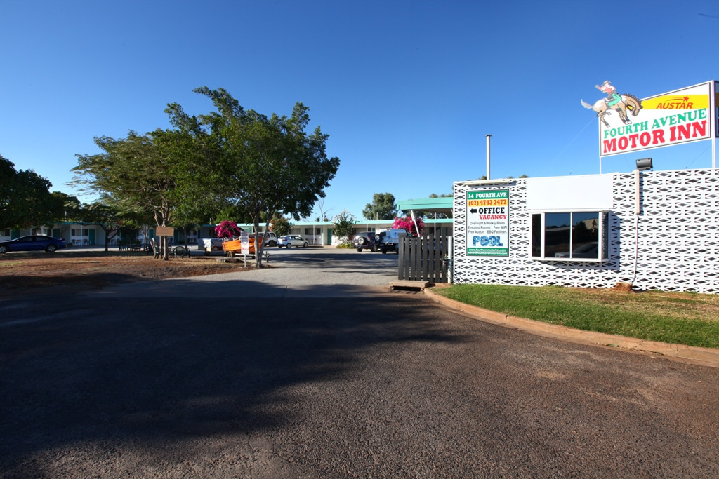 Fourth Avenue Motor Inn主图