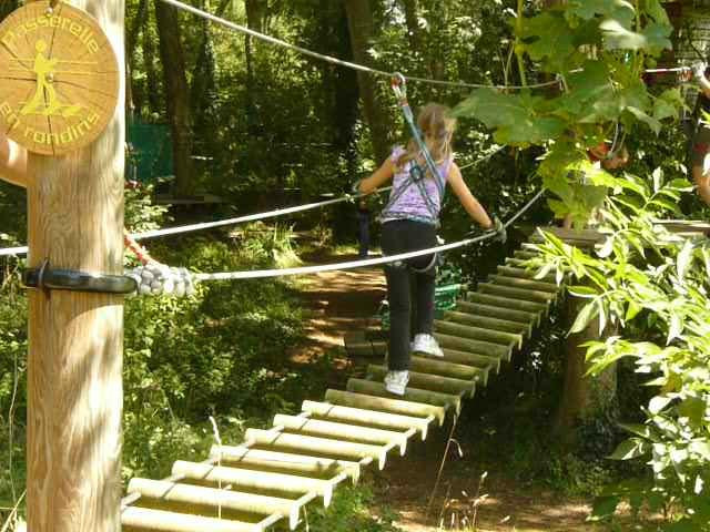 Parc Aventure Indian Forest景点图片