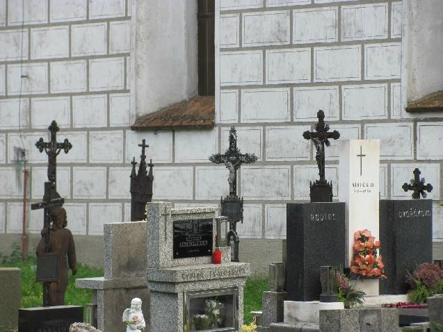 Chrám Panny Marie královny a Sv. Jiljí-崔邦必去景点