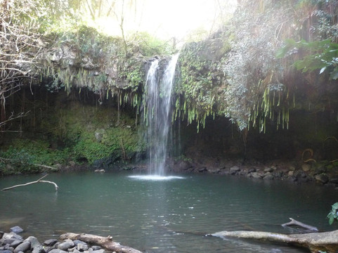 双子瀑布-夏威夷大岛必去景点