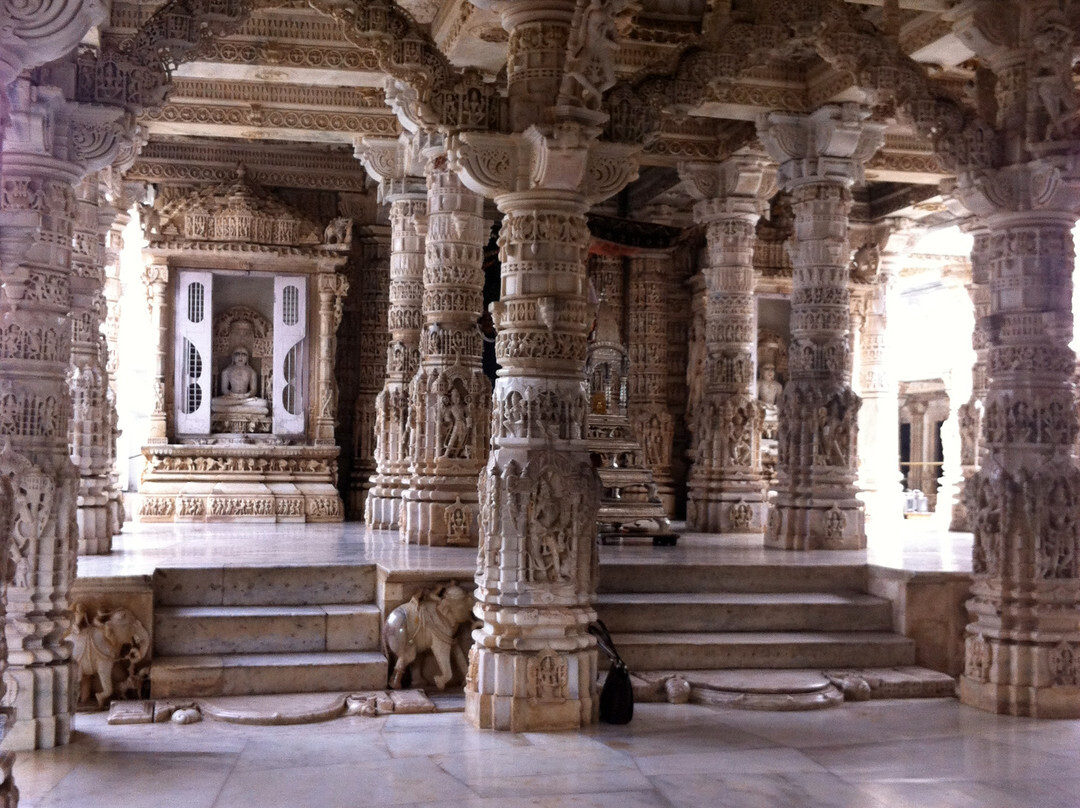 Dilwara Jain Temples景点图片