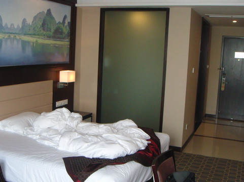 城市新贵酒店主图