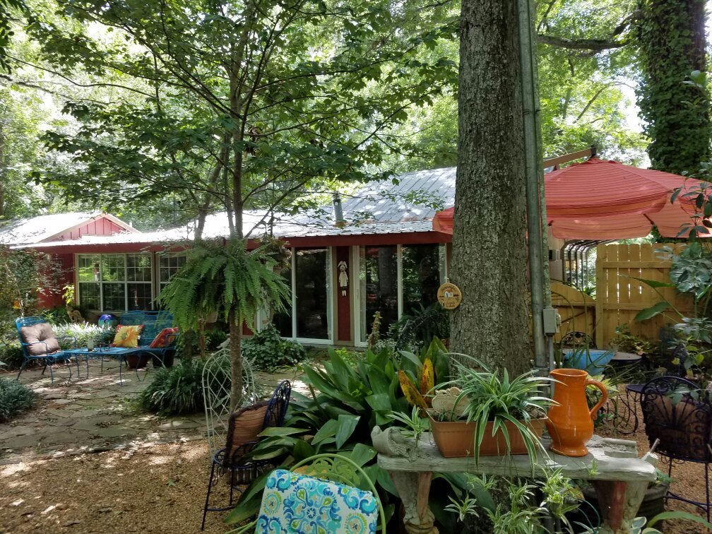 Lazy Rabbit Cottage on the Bayou-官方