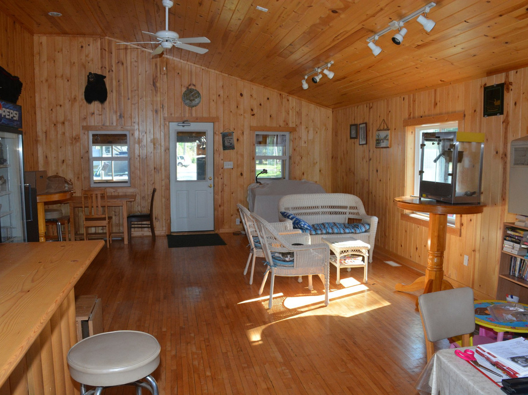 Pines Resort & Campgrounds