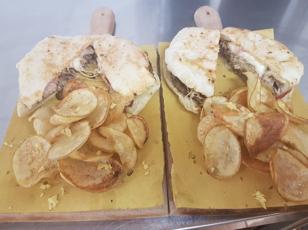 Pulcinella Express Pizza e Sfizi