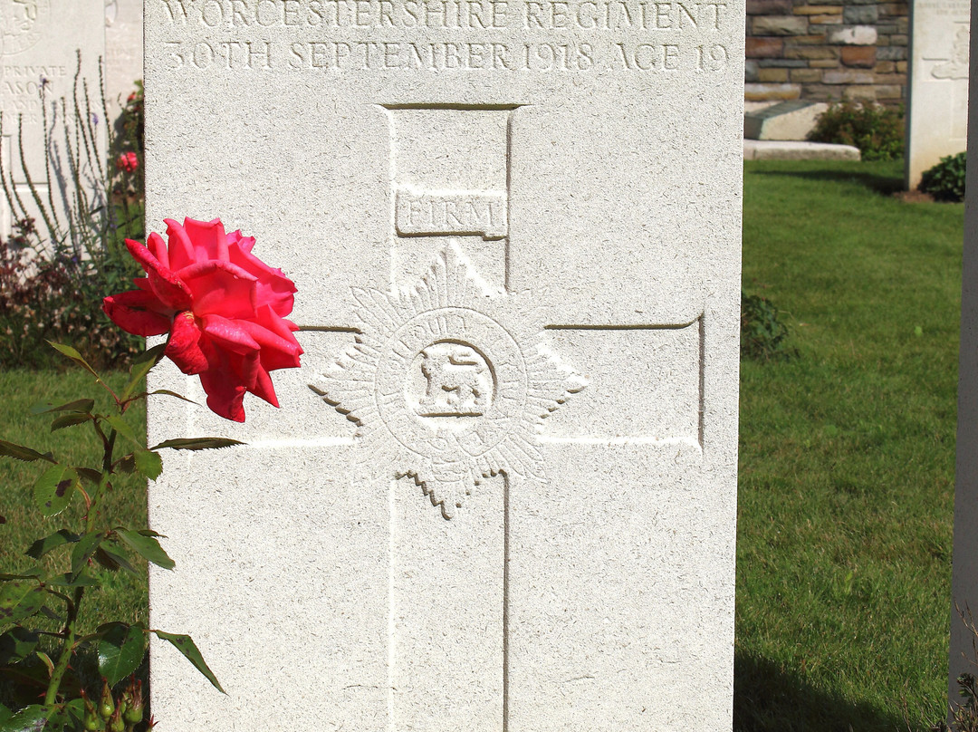 Cantaing British Cemetery