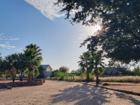 East Gate Rest Camp主图