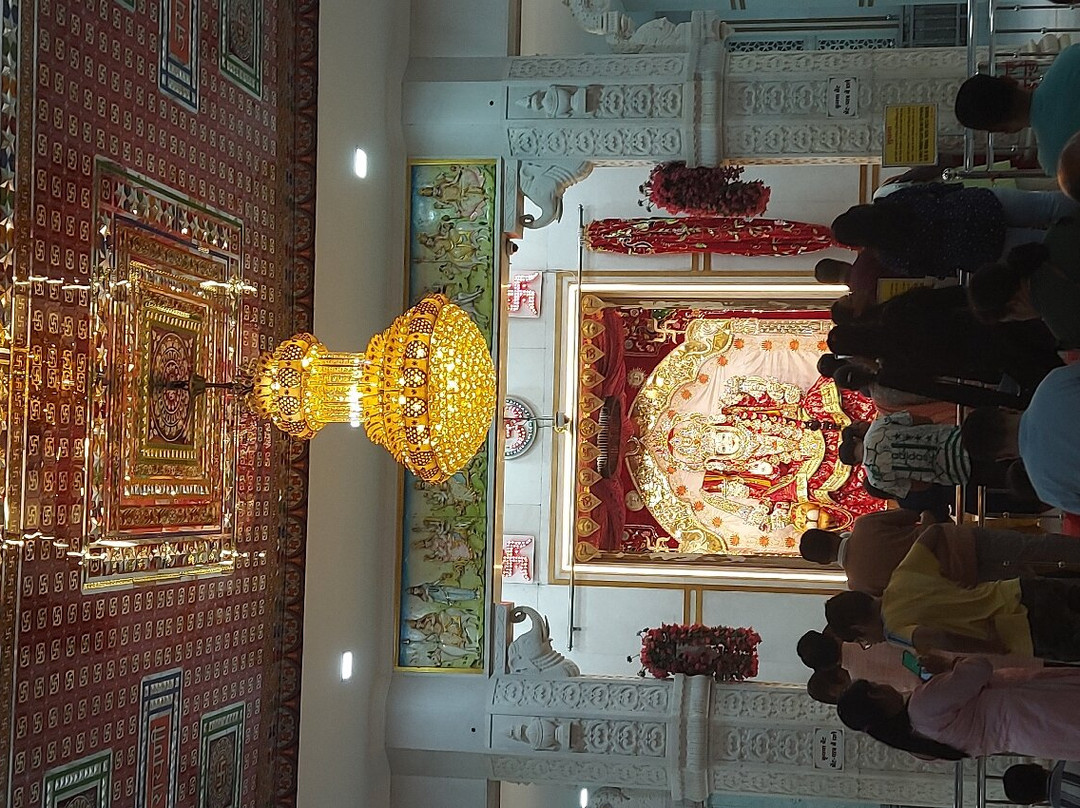 Narayani Dham Temple景点图片