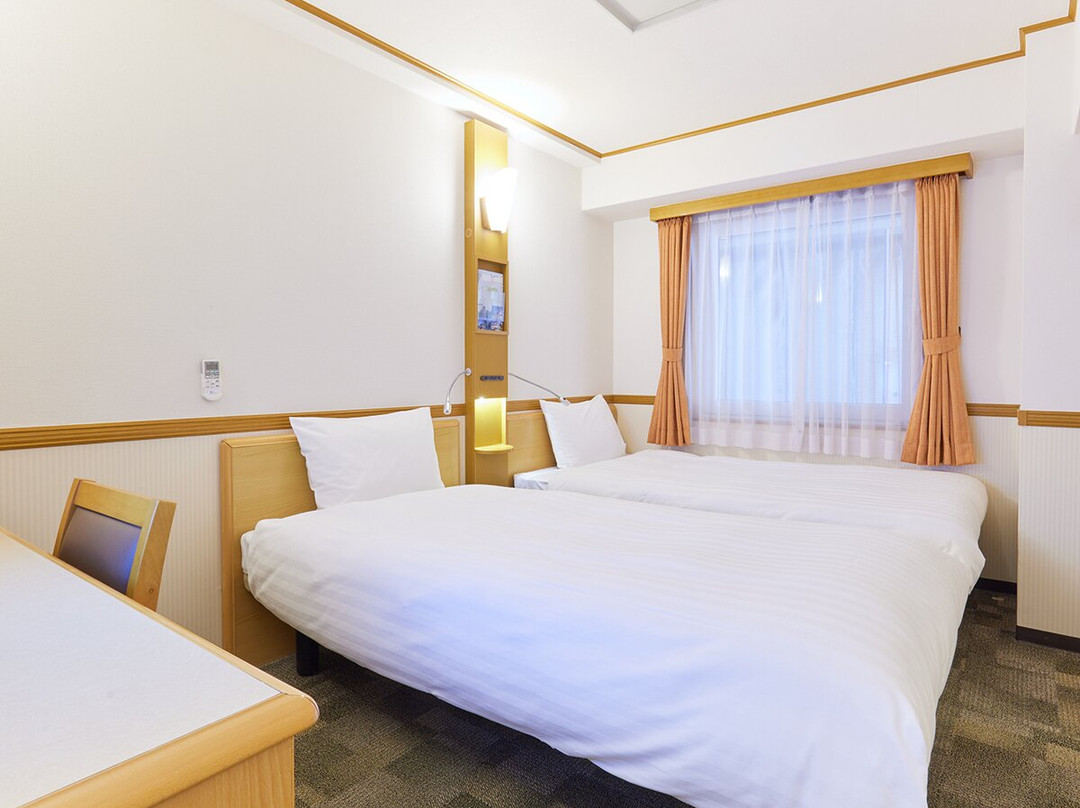 Toyoko Inn Yokohama-Sen Fuchinobe-Eki Minami-Guchi主图