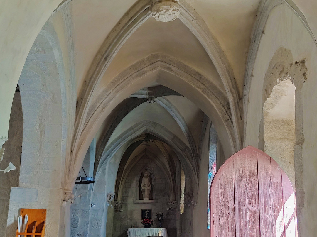 Église Saint Quintien de Picherande景点图片