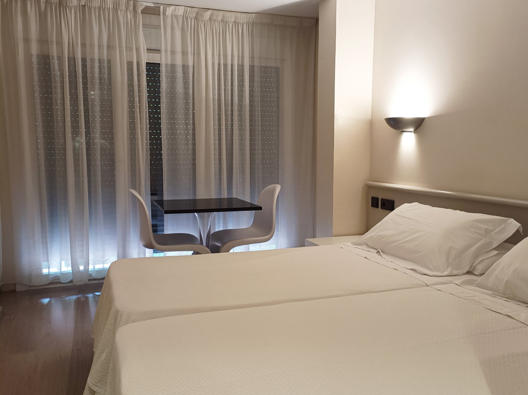 索尔公园酒店主图