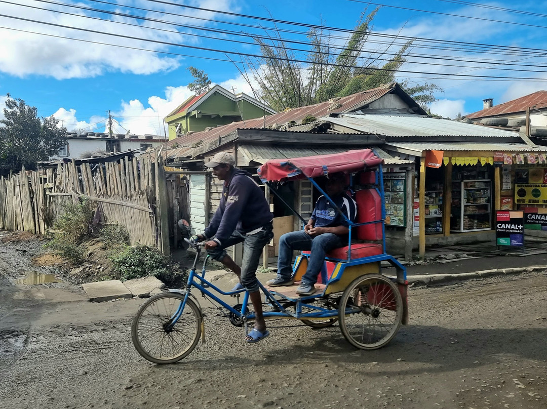 Madagascar Ideal Adventures-安齐拉贝必去景点