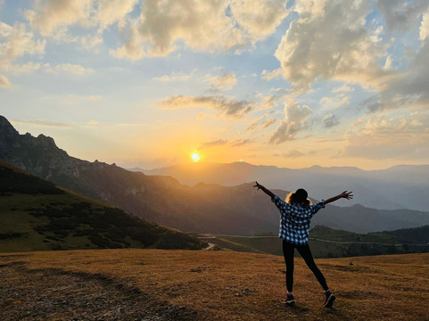 Toursbykote - expeditions around Georgia-库塔伊西必去景点