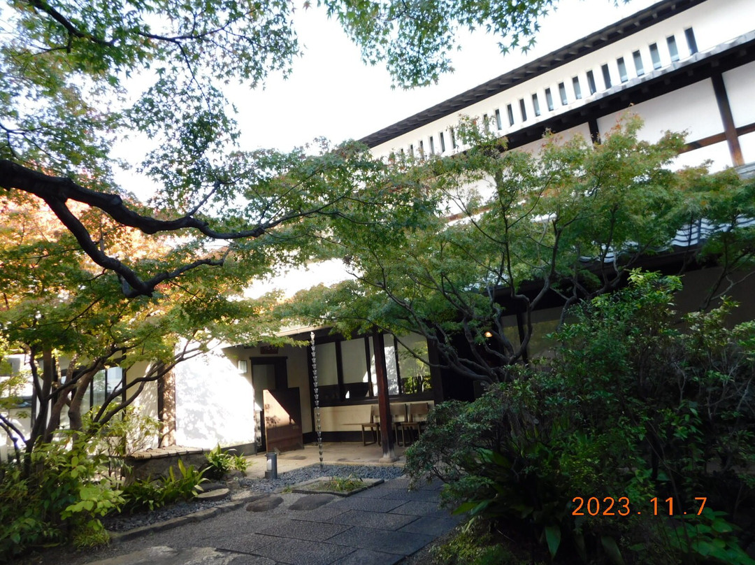 Hakutakarokusuien-西宫市必去景点