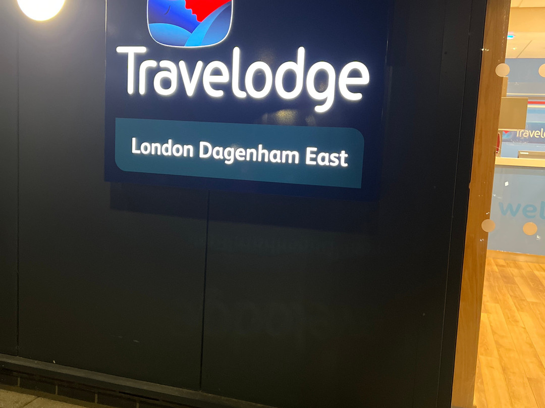 Travelodge London Dagenham East主图