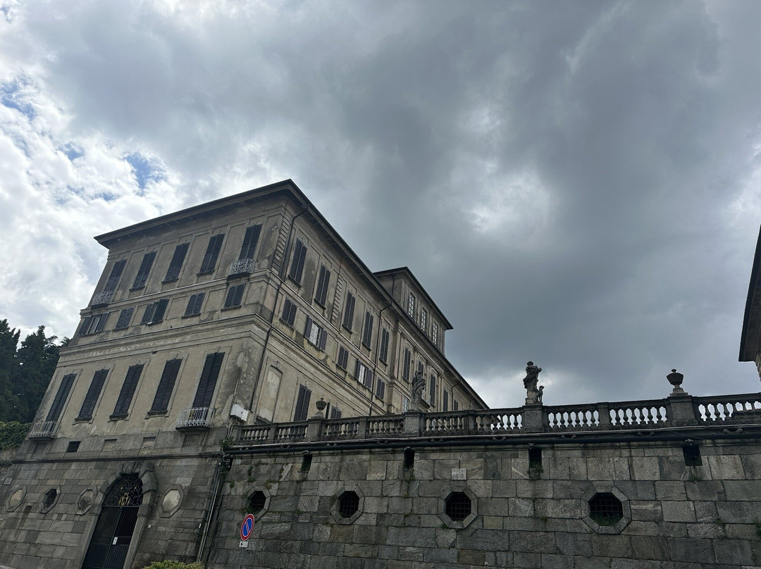 Villa Perego - Complesso Architettonico di Cremnago di Inverigo-Cremnago必去景点