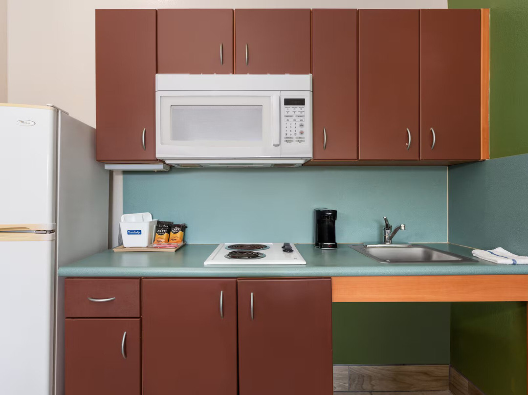 Travelodge Suites by Wyndham Lake Okeechobee主图