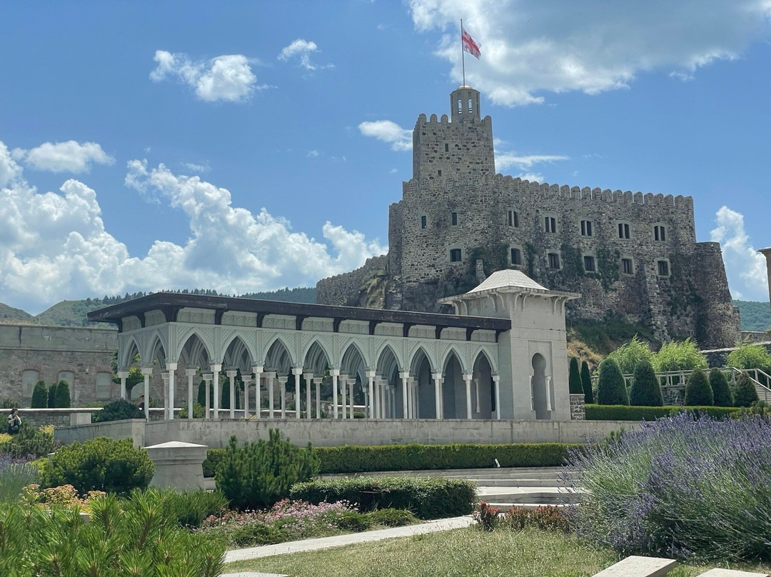 Traffic Travel-第比利斯必去景点