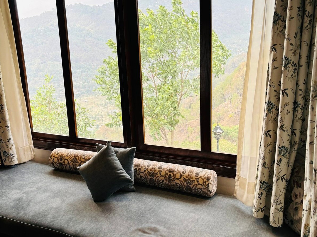Brij Anayra, Dharamshala | A Heritage Himalayan Luxury Retreat主图
