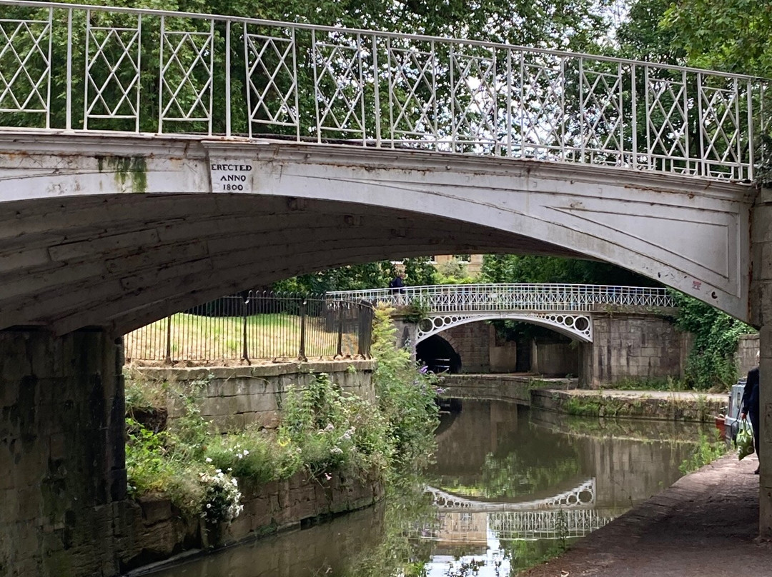 Bathampton Towpath景点图片