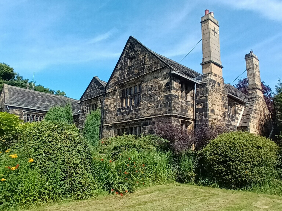 Oakwell Hall and Country Park景点图片