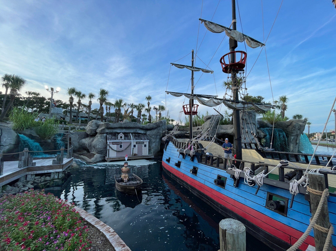 Captain Hook's Adventure Golf-美特尔海滩必去景点