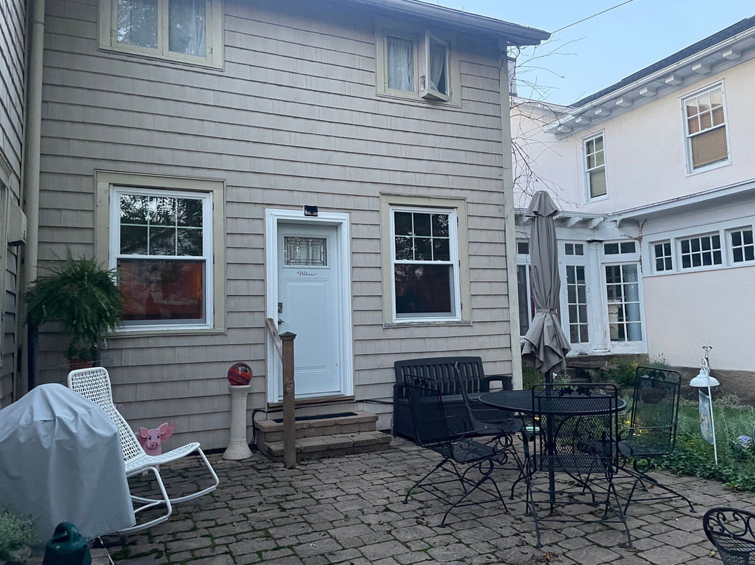 The Inns at 8th & Main主图