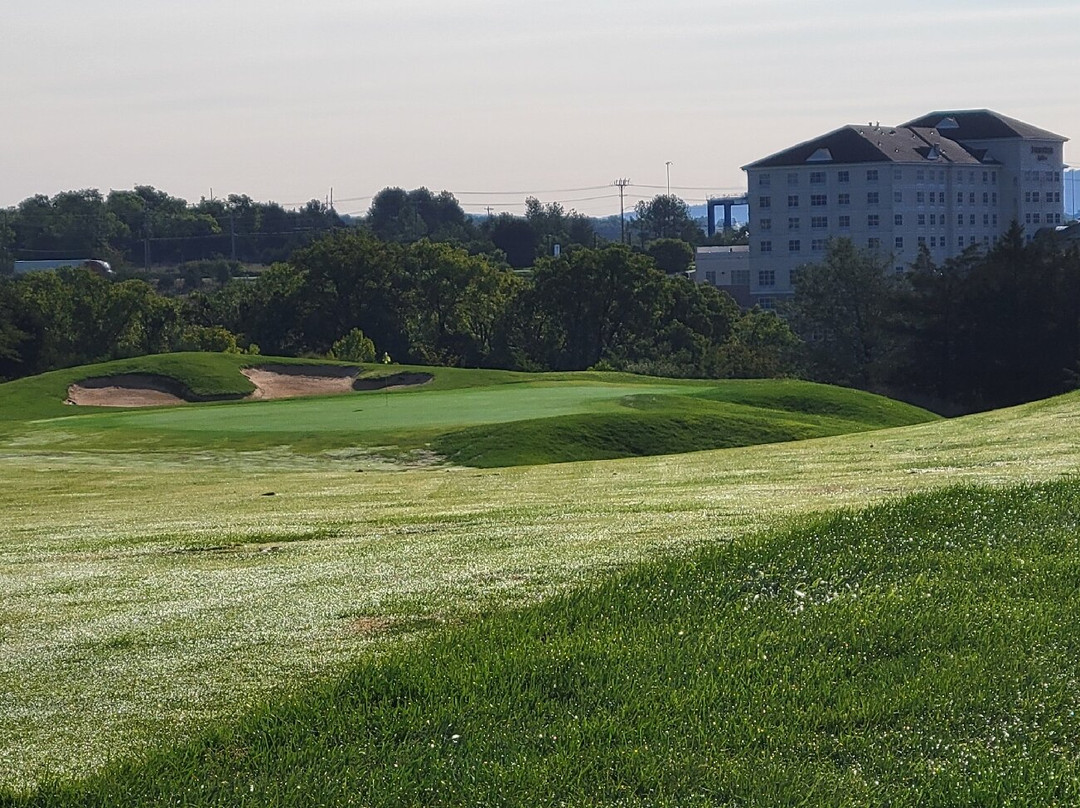 Blue Ridge Shadows Golf Club景点图片