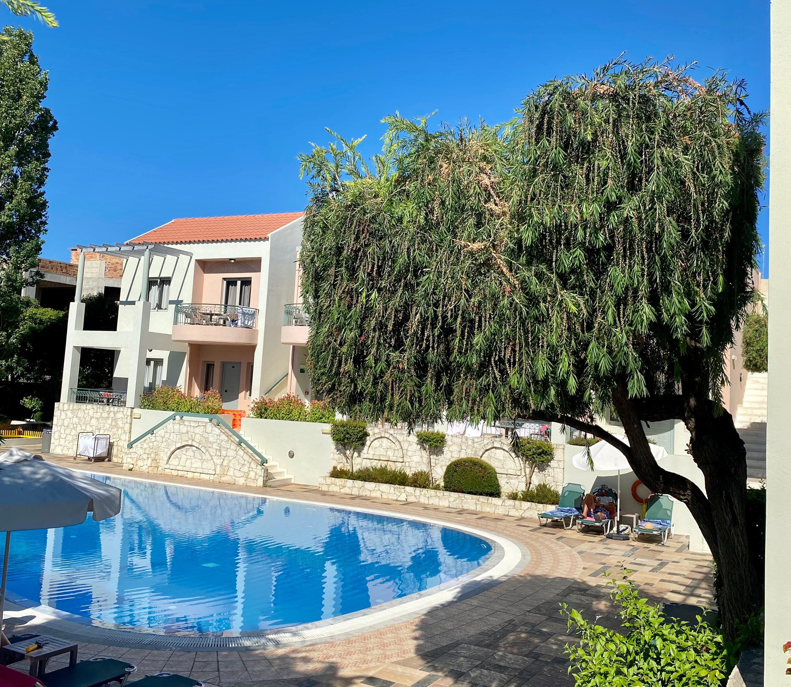 Lotus Hotel Apartments-浴室