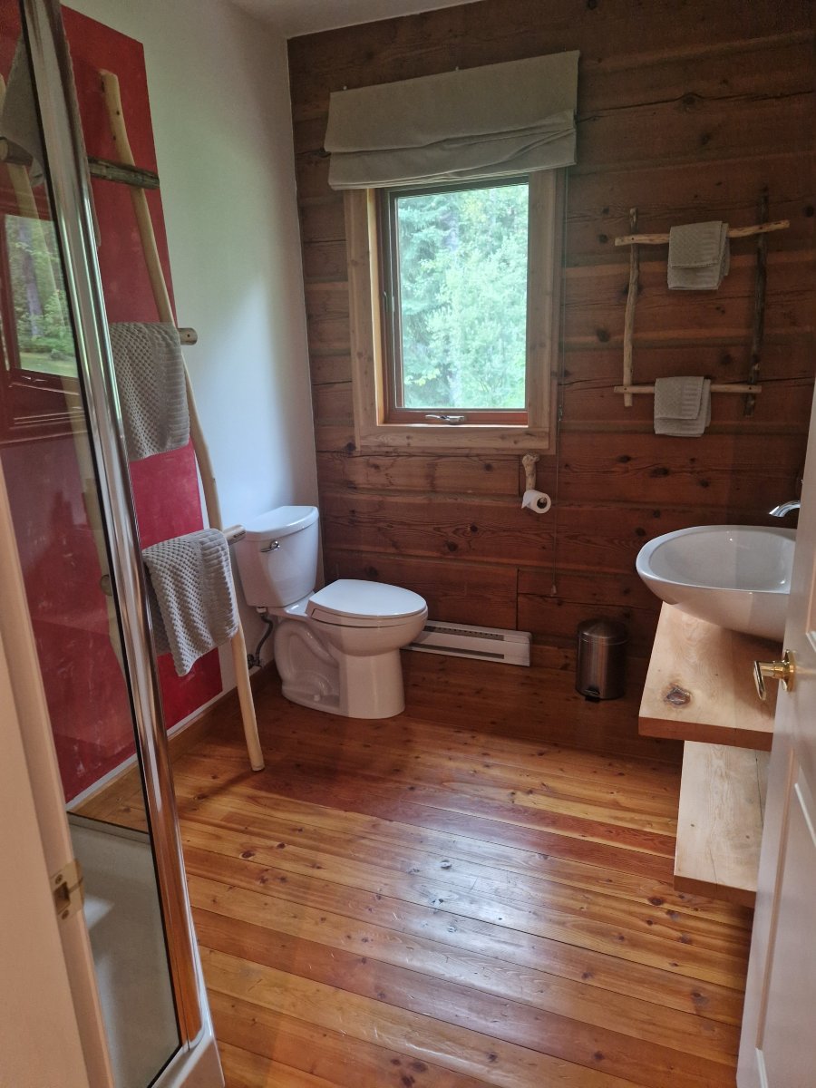 Moul Creek Lodge B & B-浴室