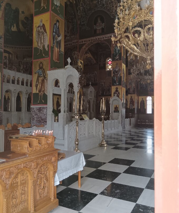 Monastery of Agios Andreas-Peratata必去景点