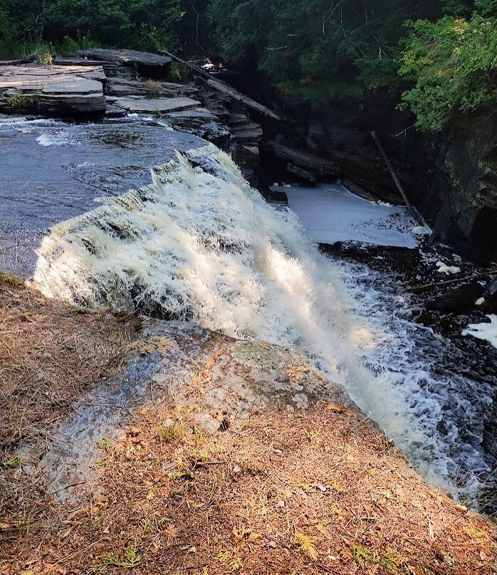 Canyon Falls Trail-L'Anse必去景点