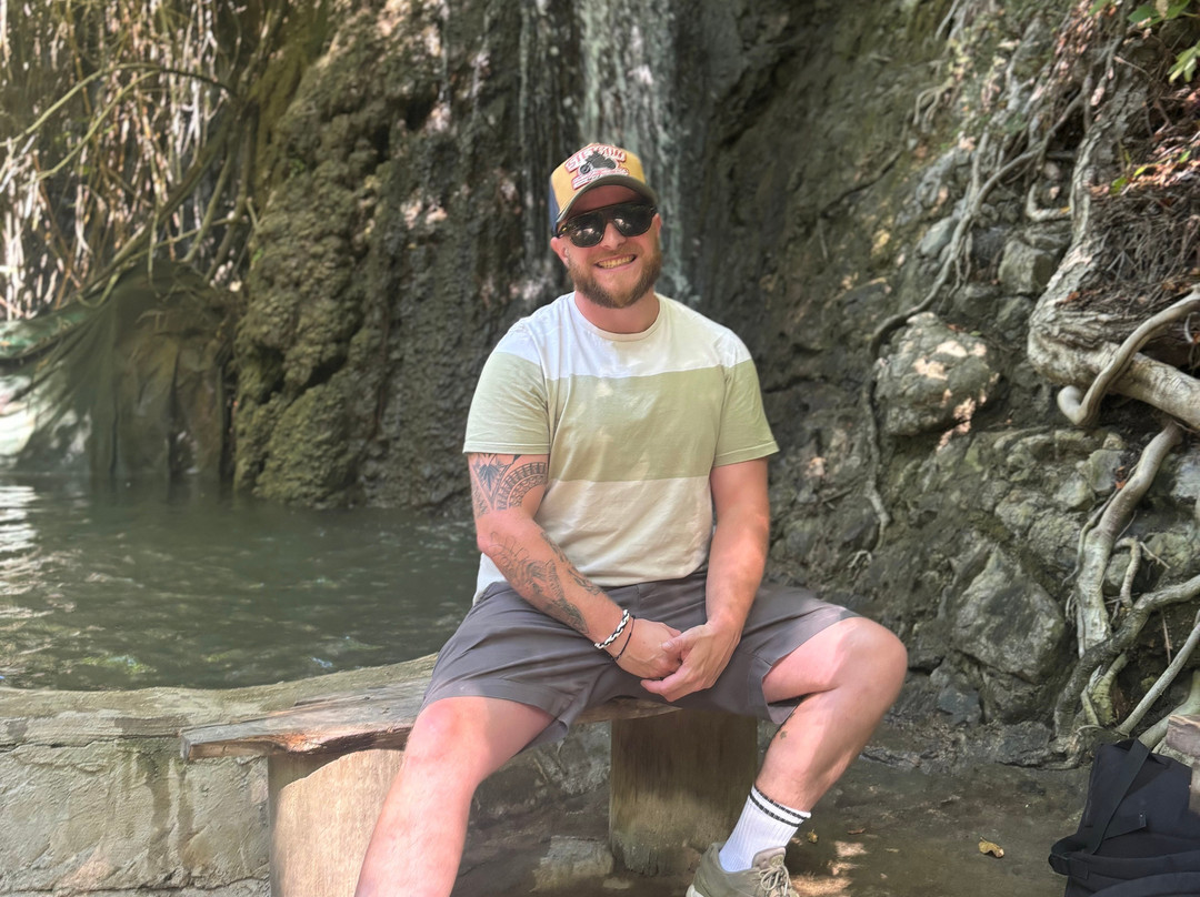 Green Valley Waterfalls-Trimiklini必去景点