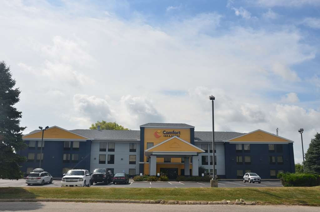 Comfort Inn & Suites Maumee - Toledo (I80-90)