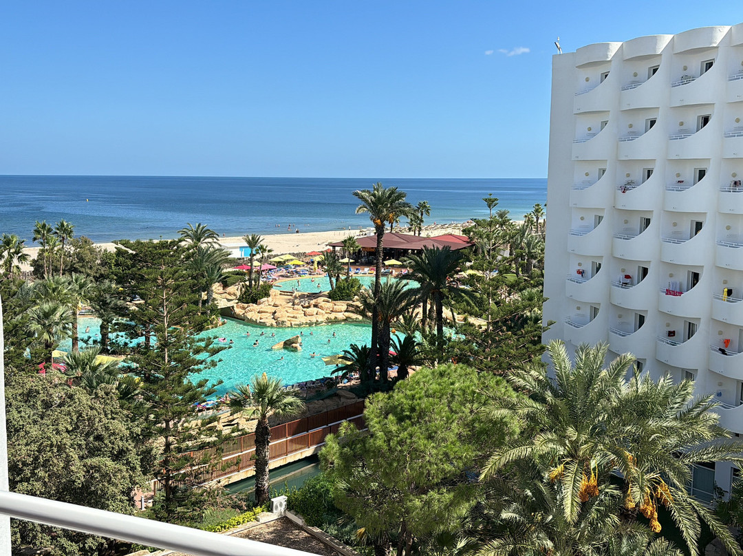 撒哈拉海滩酒店主图