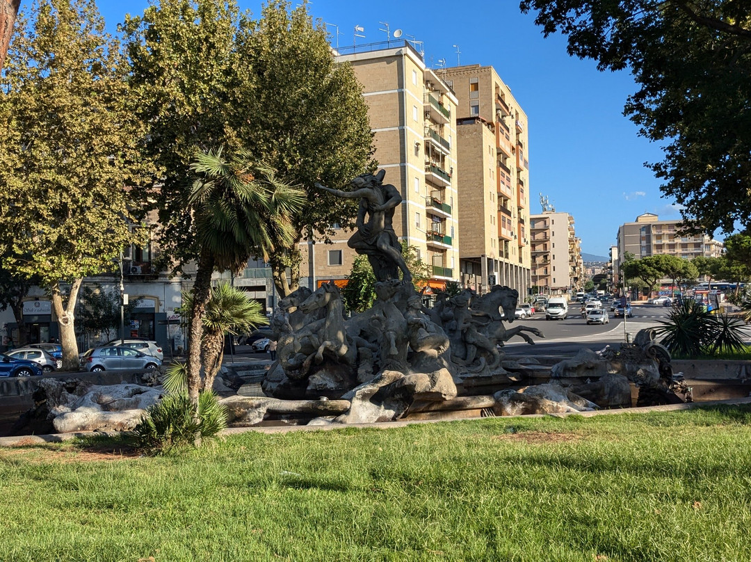 Fontana di Proserpina景点图片