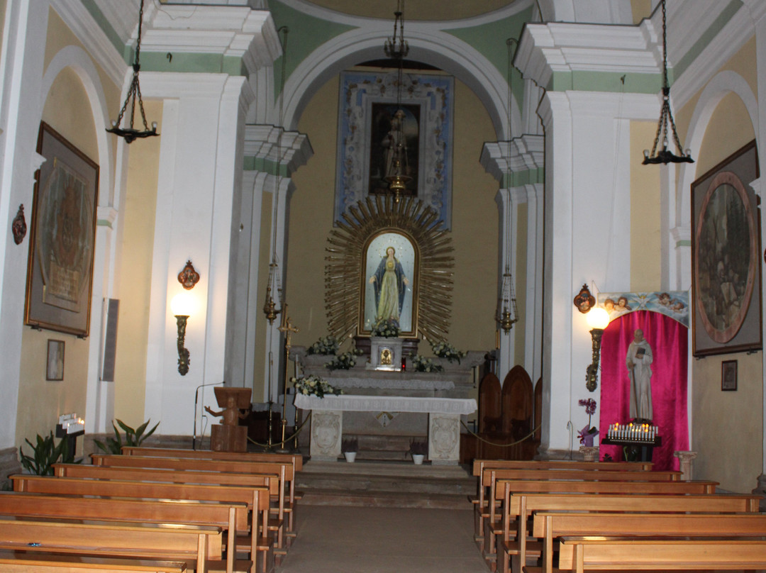 Santa Maria Nel Bosco Santuary景点图片