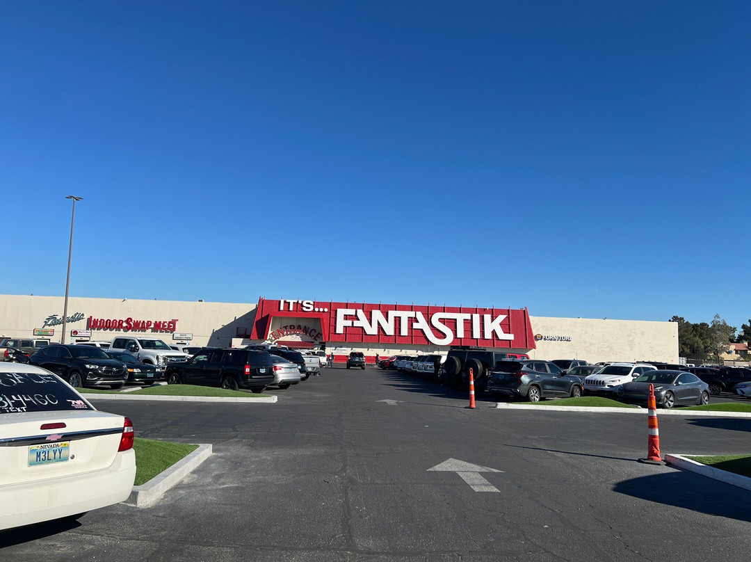 Fantastic Indoor Swap Meet-拉斯维加斯必去景点