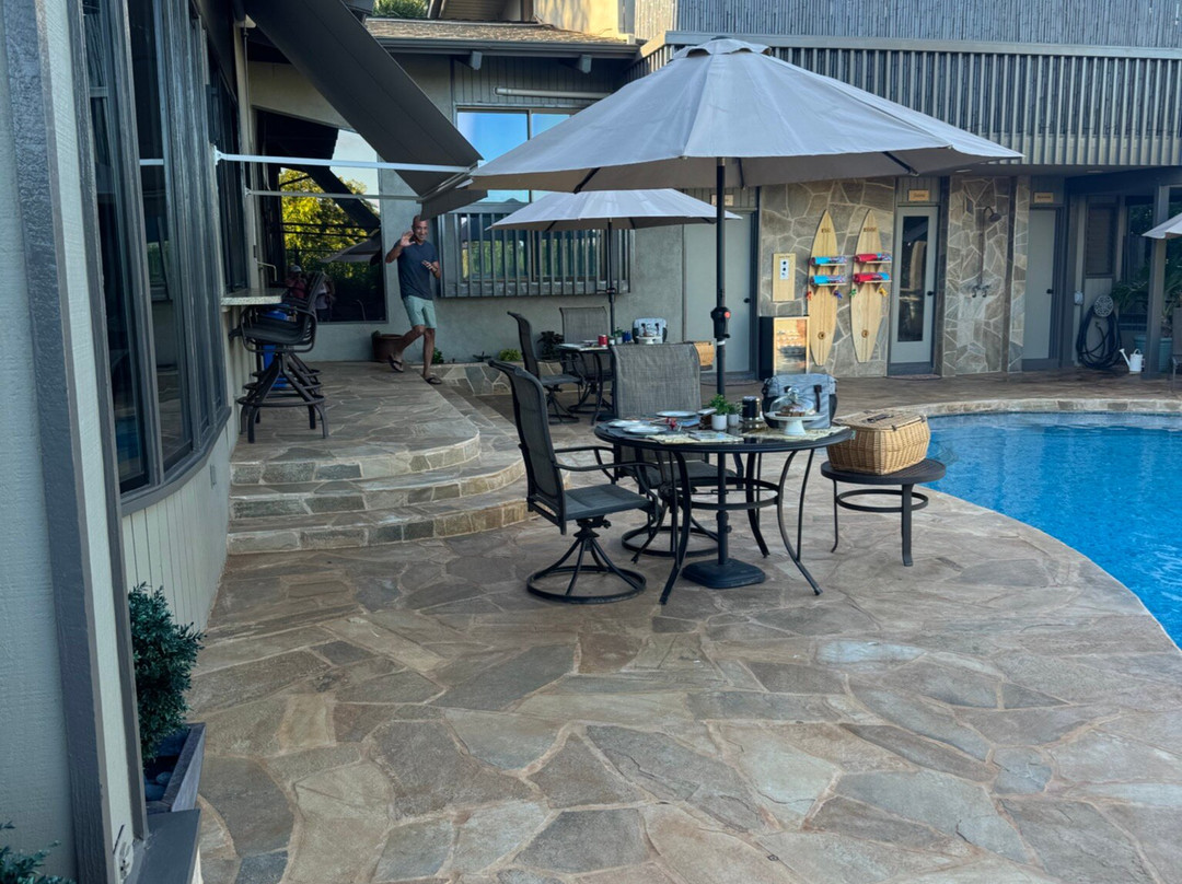 Noahs Hideaway Luxury B&B主图