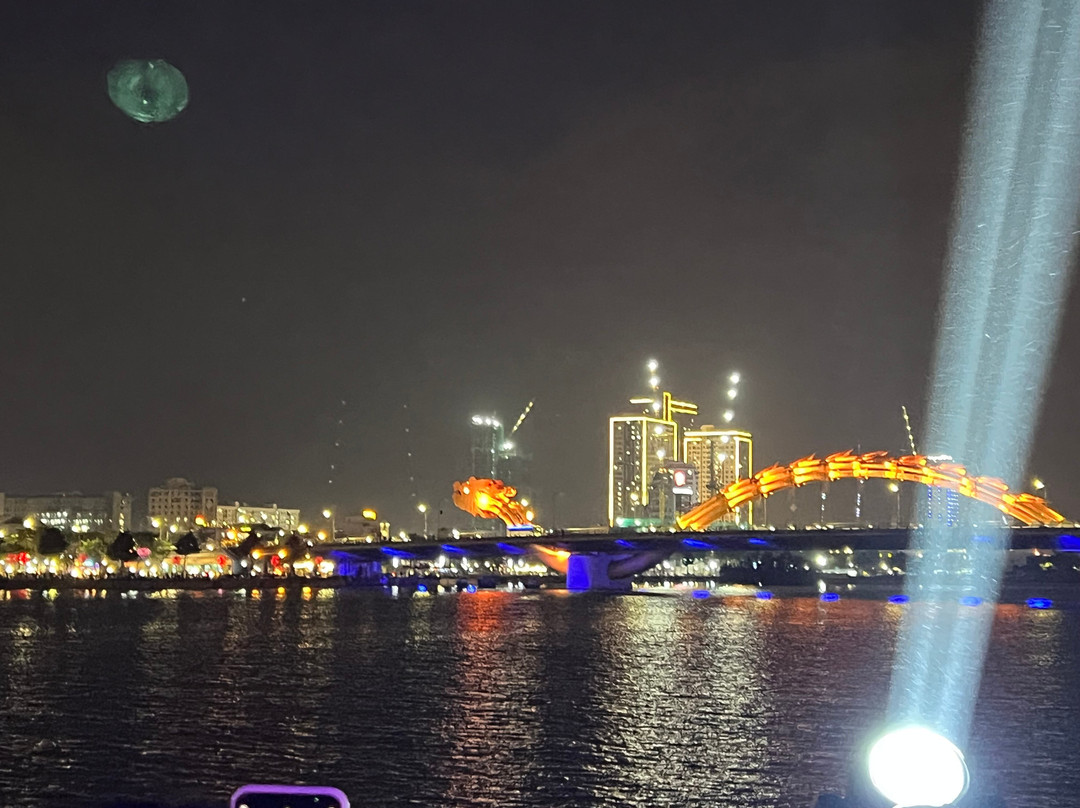 Han River Dragon Cruise by YATCH-My An必去景点