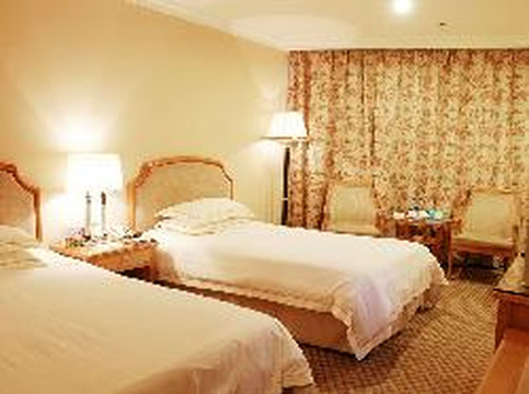 怡华威斯达酒店主图