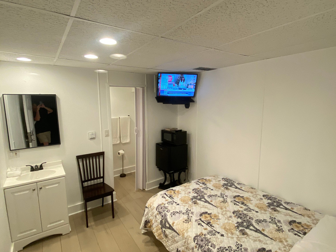 Sleep and Go Motel