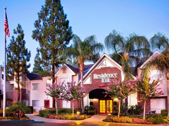 Residence Inn by Marriott Bakersfield主图