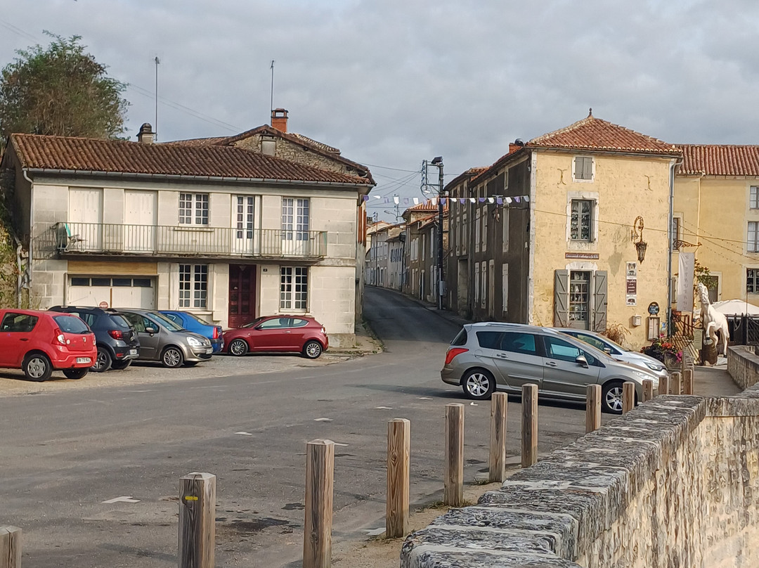 Château de La Rochefoucauld景点图片