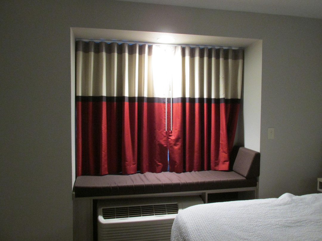 Microtel Inn & Suites by Wyndham Perry主图