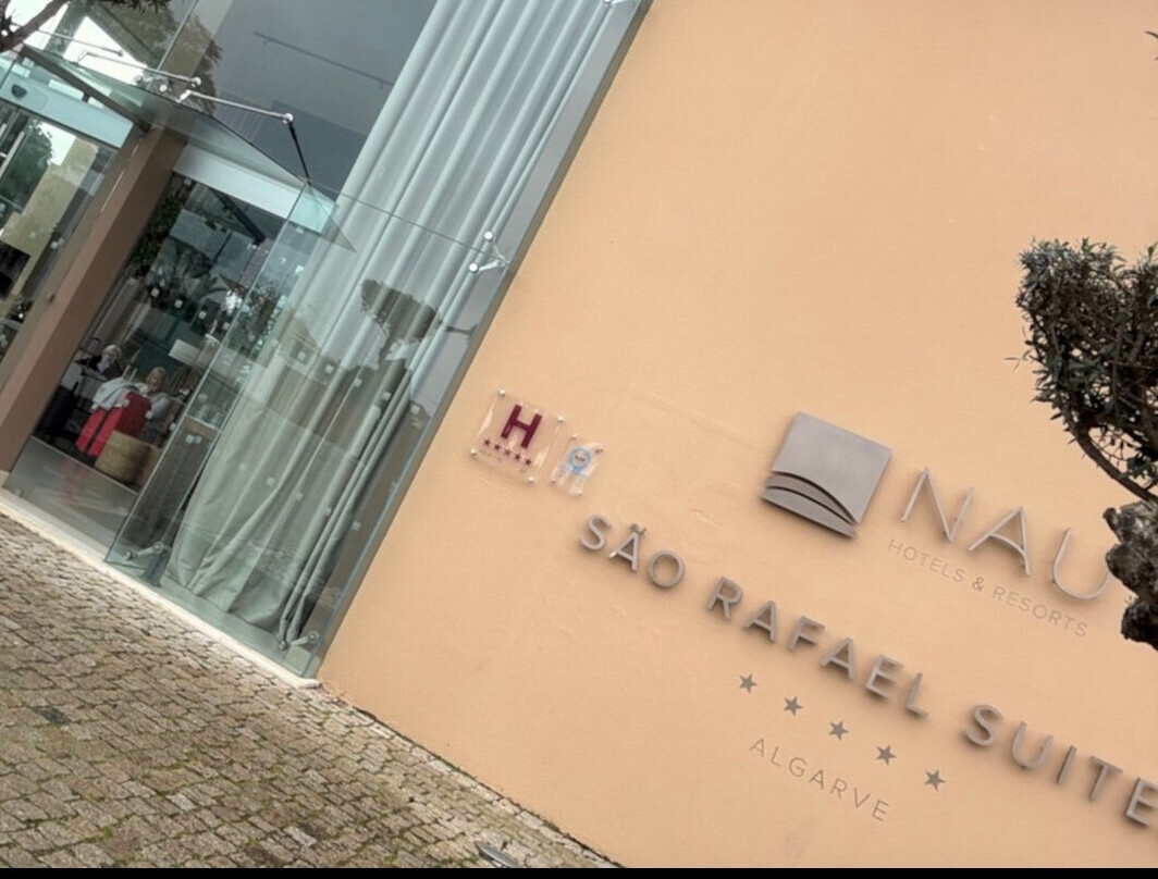 NAU Sao Rafael Suites主图