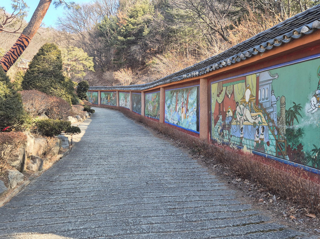 Wawoojeongsa Temple-龙仁市必去景点