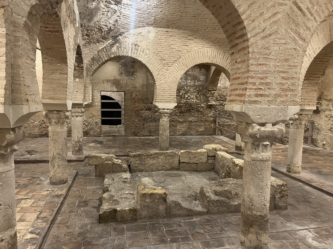 Centro Cultural Banos Arabes-哈恩必去景点
